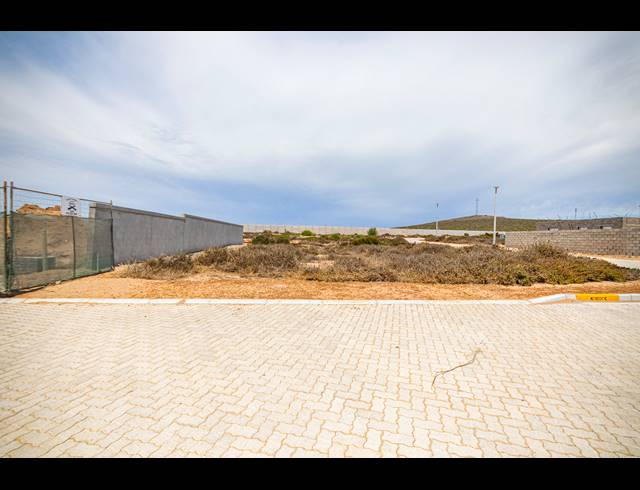 390M² VACANT LAND SOLD IN YZERFONTEIN
